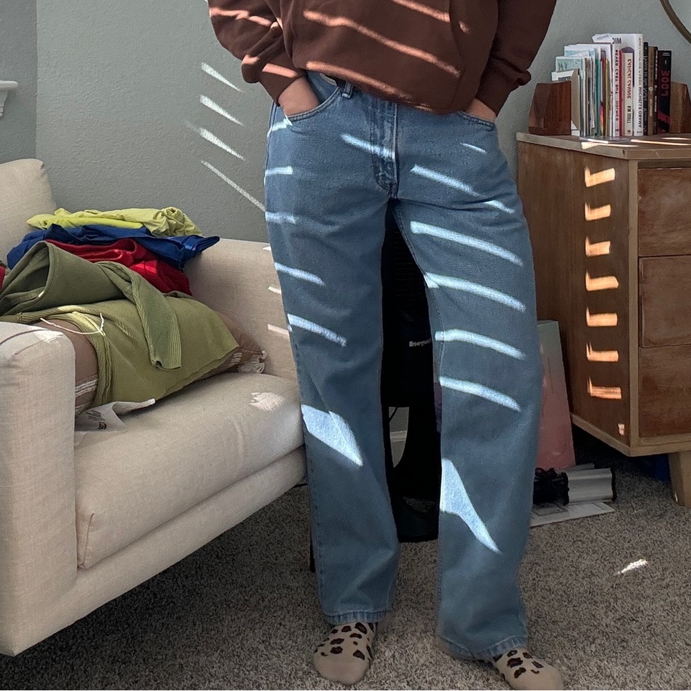 Vintage Levi Jeans - 33x30 women’s 27/28